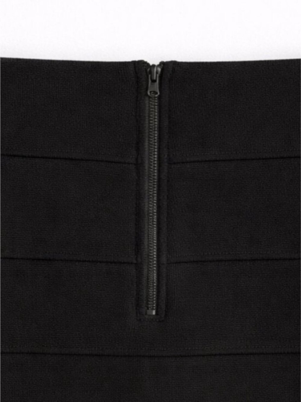 Aritzia Talula Gina Mini Skirt - Picture 6 of 9